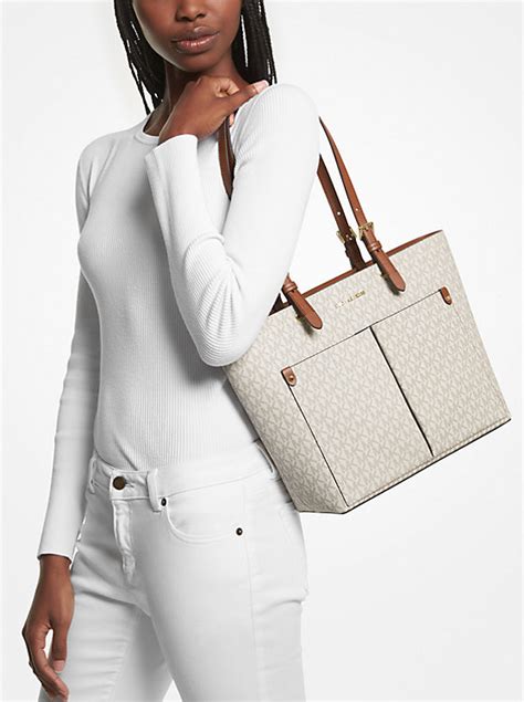 michael kors 35h3gtvt7t|Jet Set Medium Signature Logo Pocket Tote Bag.